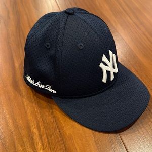 Aimé Leon Dore Yankees hat. New Era 59/50 low profile mesh fitted hat size 7 3/8